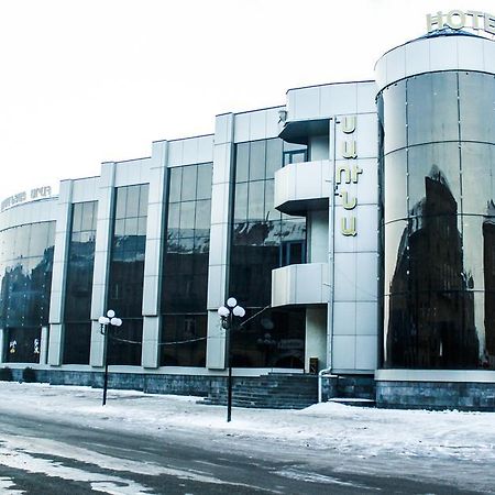 Vanatur Hotel Гюмри Экстерьер фото