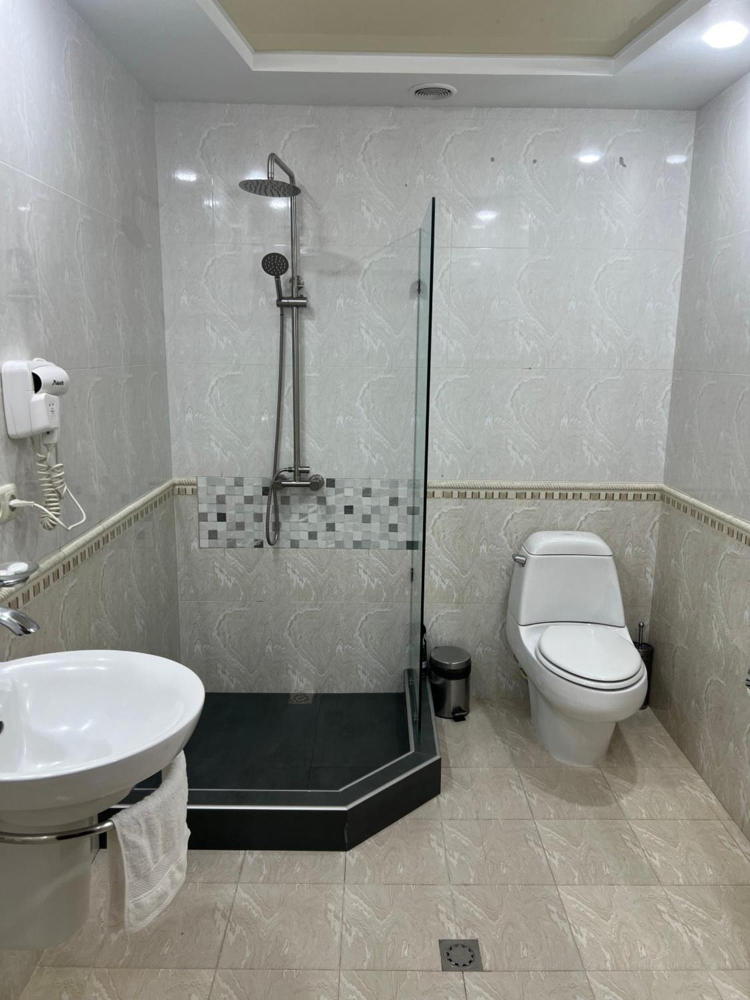 Vanatur Hotel Гюмри Экстерьер фото